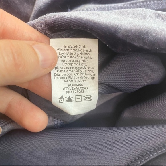 Beyond Yoga Velvet Motion High Waist Midi Leggings - Picture 7 of 8